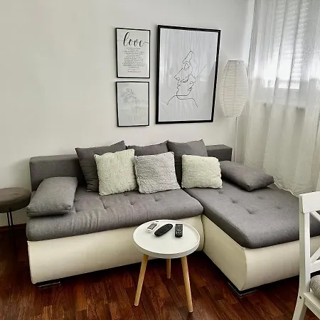 Appartamento Amarin Apartman Drniš