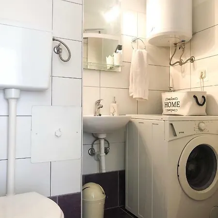 Amarin Apartman * Drniš